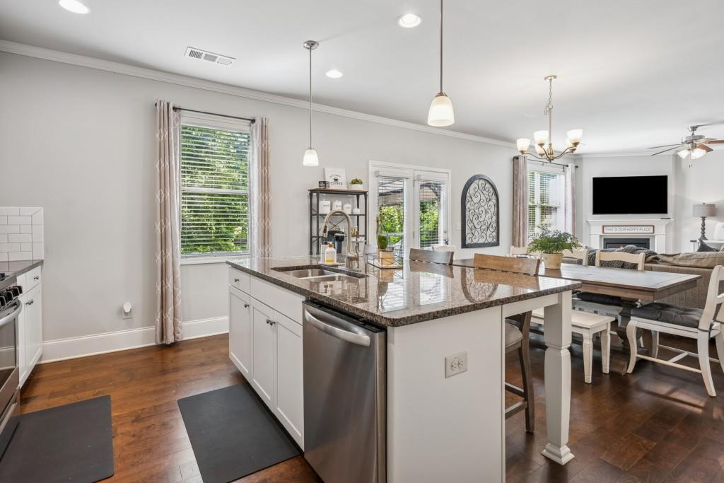 2127 Apple Orchard Way