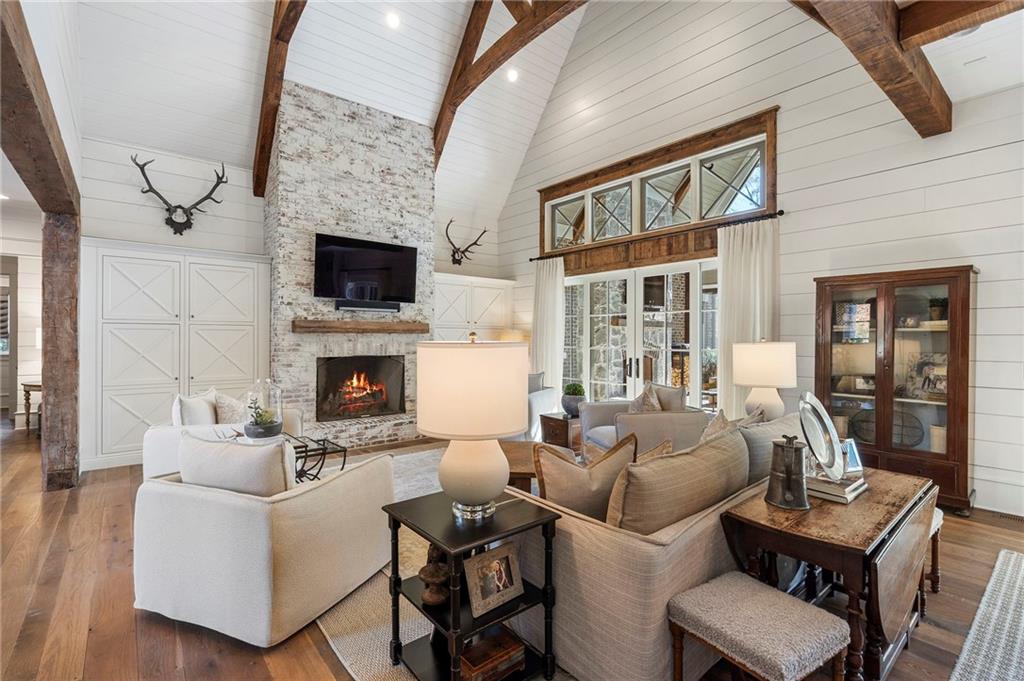 885 Vista Bluff Drive