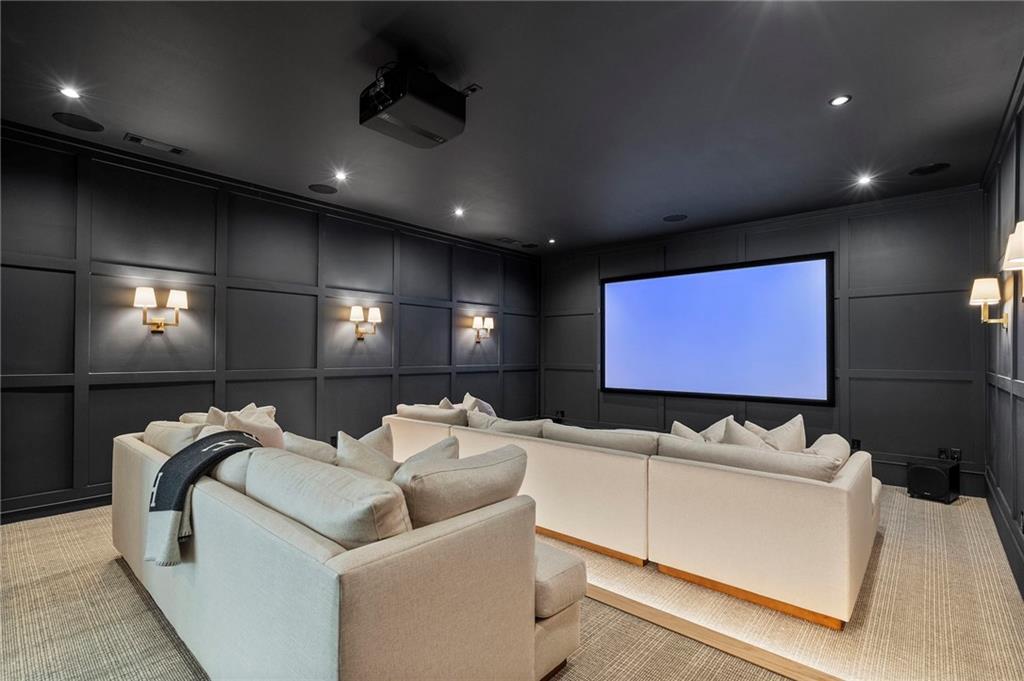 885 Vista Bluff Drive