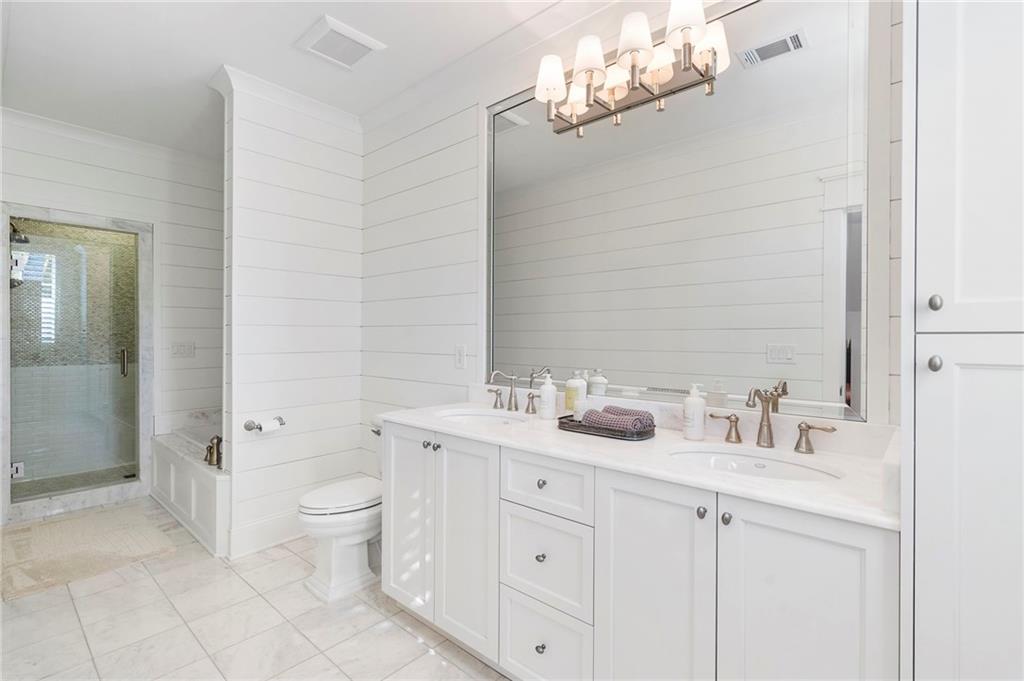 885 Vista Bluff Drive