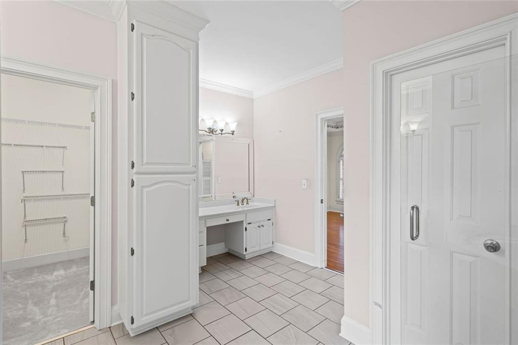 6160 Wellington Court