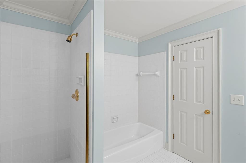 6160 Wellington Court