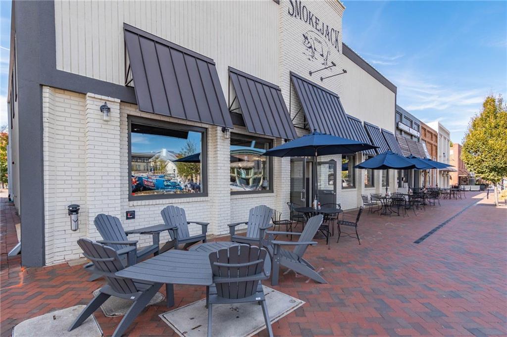 150 COBBLESTONE WAY