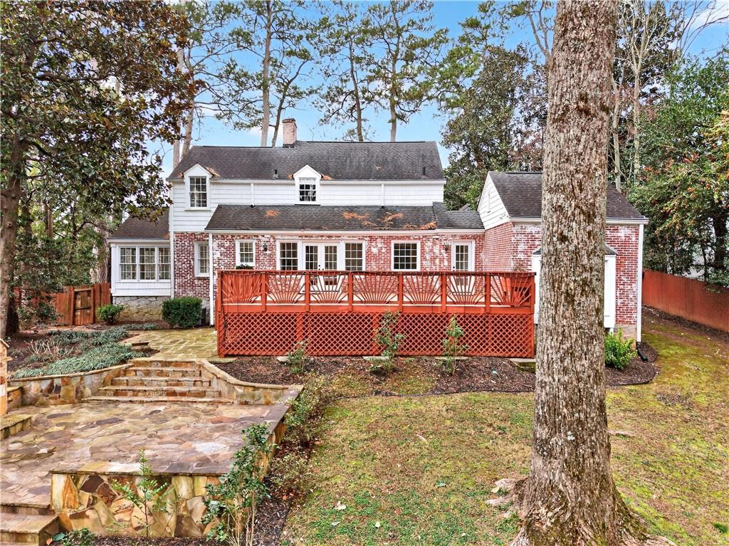 4105 Peachtree Dunwwoody Road NE