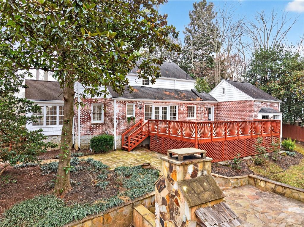 4105 Peachtree Dunwwoody Road NE