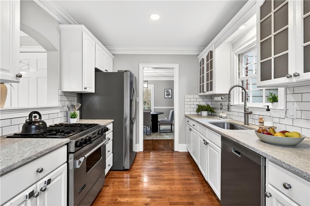 4105 Peachtree Dunwwoody Road NE