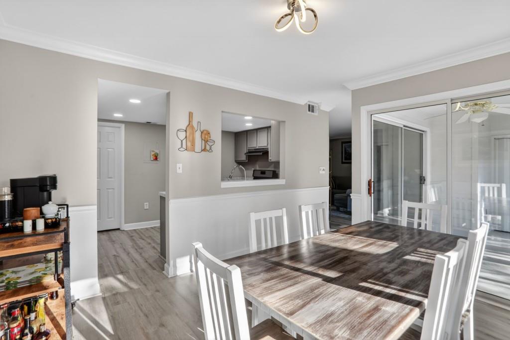 37 Middleton Court SE