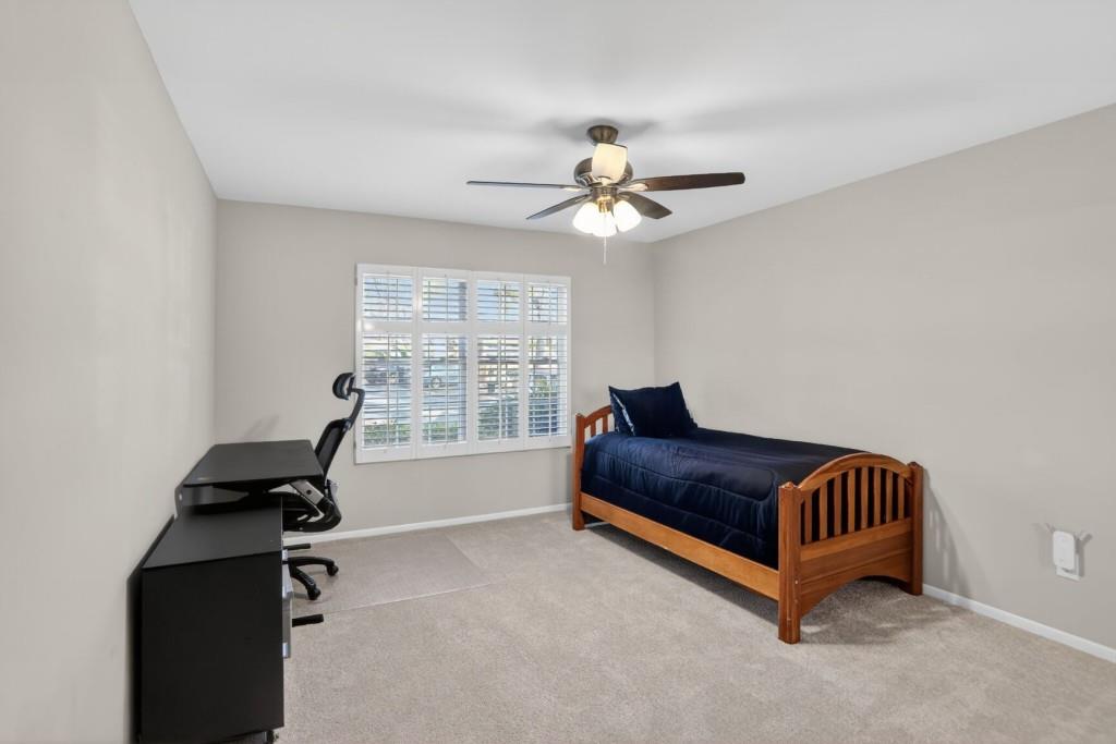 37 Middleton Court SE