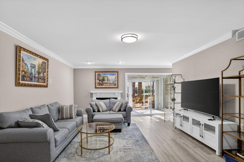 37 Middleton Court SE