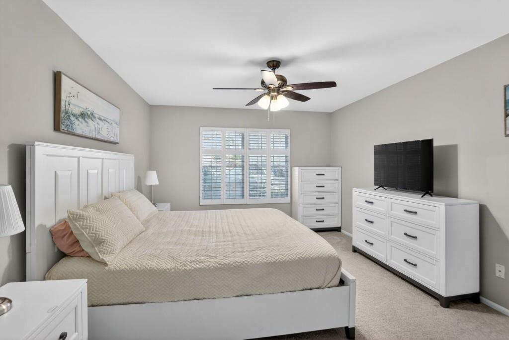 37 Middleton Court SE