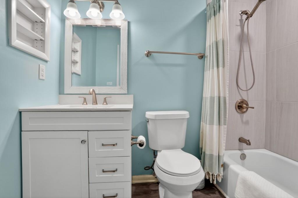 6900 Roswell Road Unit L7