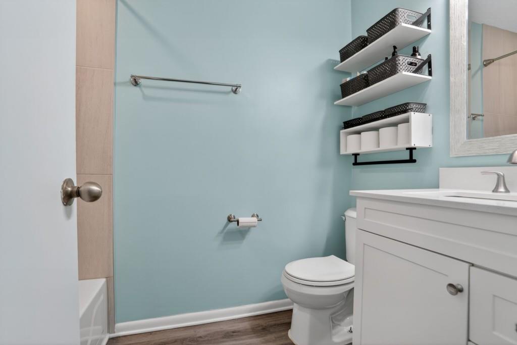 6900 Roswell Road Unit L7