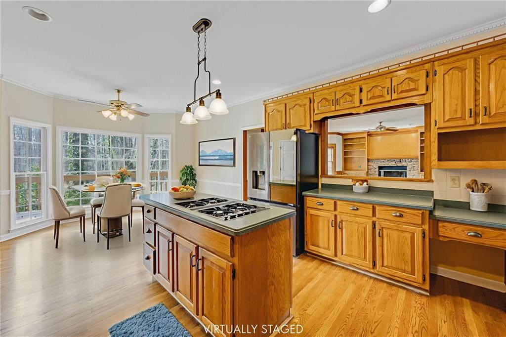 4355 Summit View