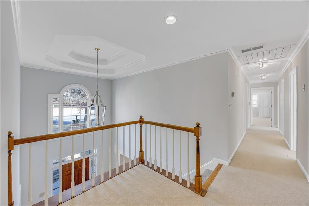 4355 Summit View