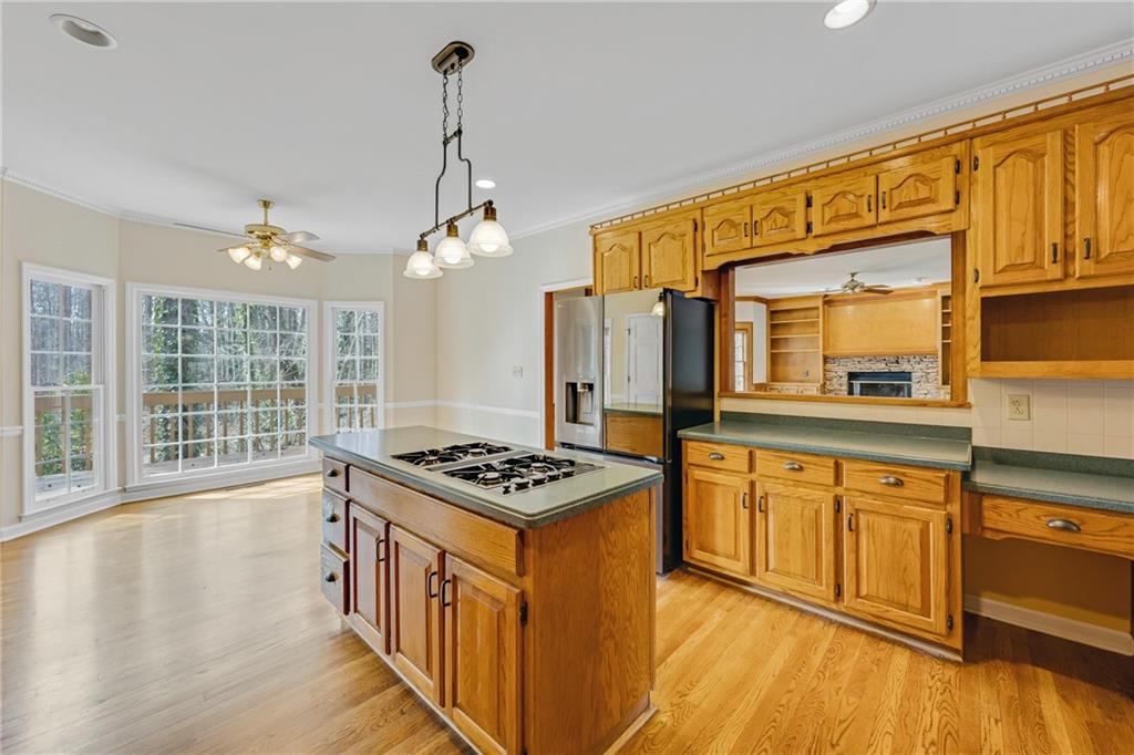 4355 Summit View