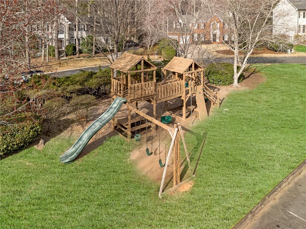 4355 Summit View