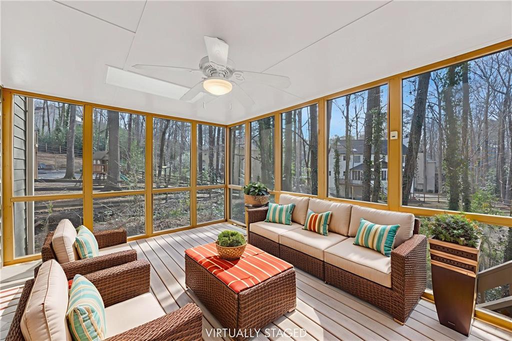 4355 Summit View
