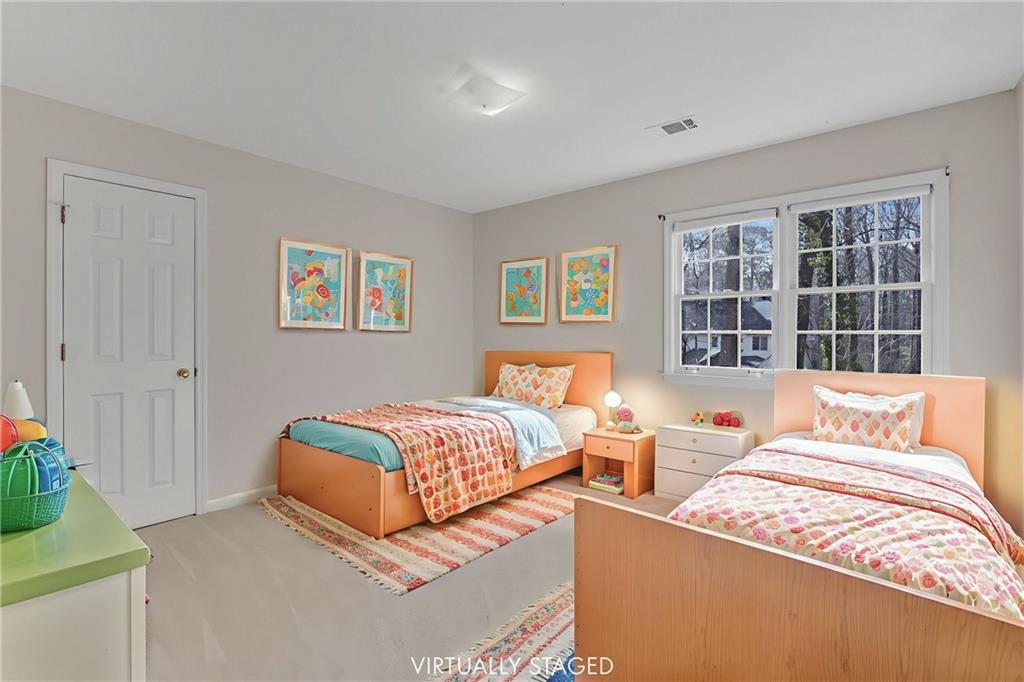 4355 Summit View