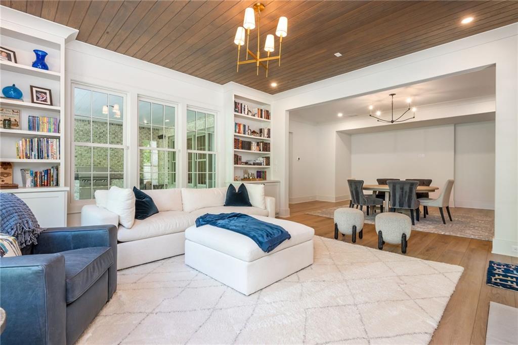 355 Roswell Farms Drive
