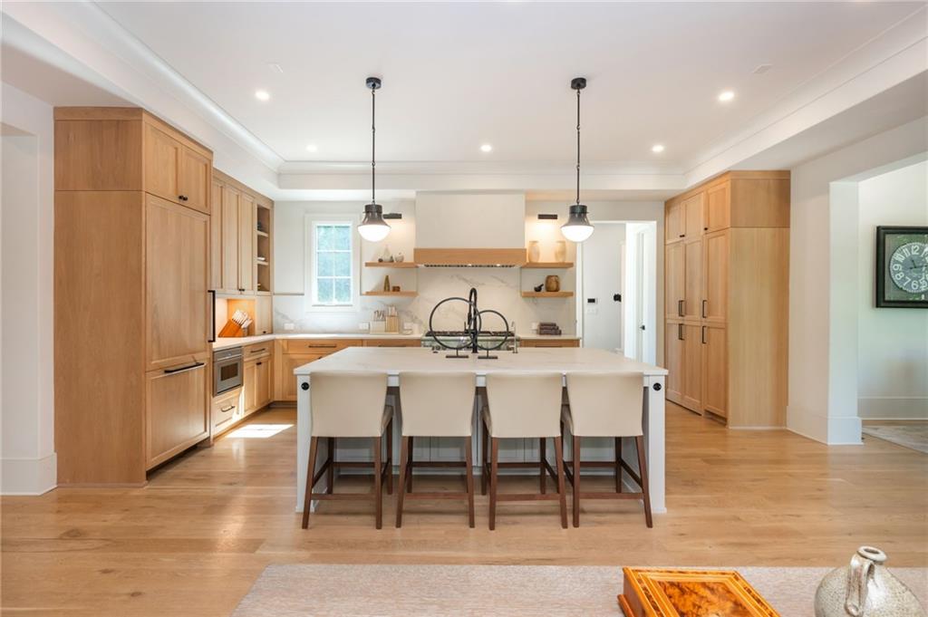 355 Roswell Farms Drive