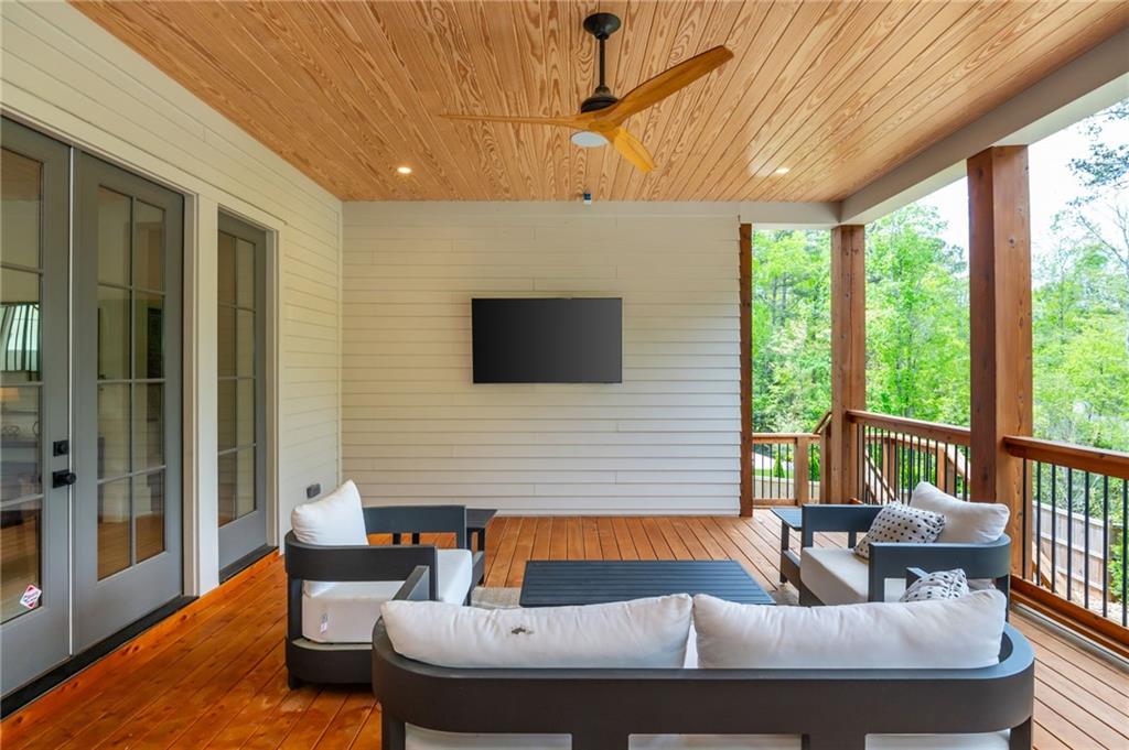 345 Roswell Farms Drive