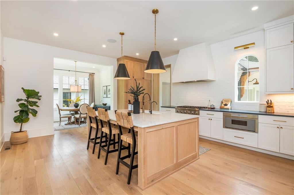 345 Roswell Farms Drive