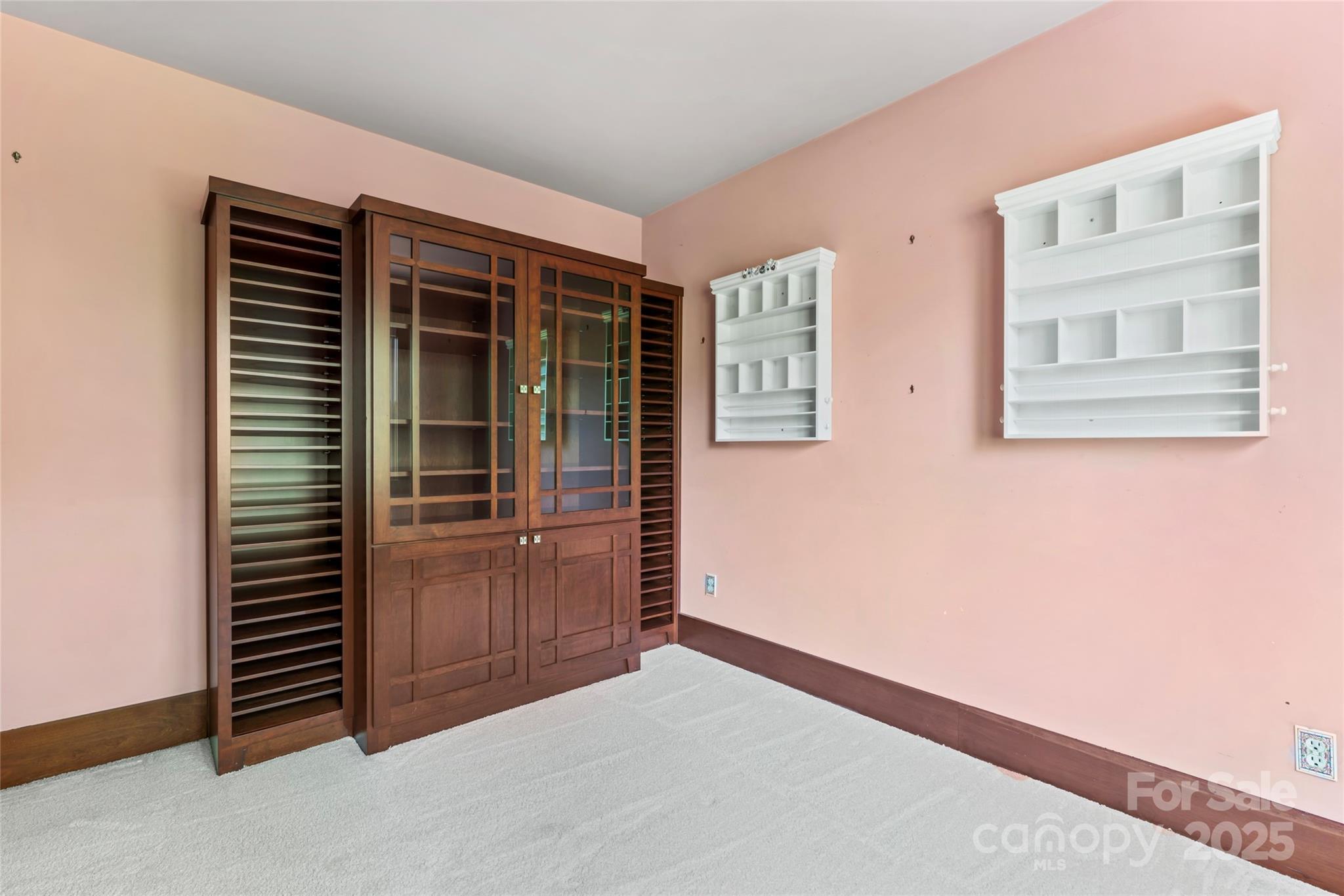 1536 Bear Mountain Road