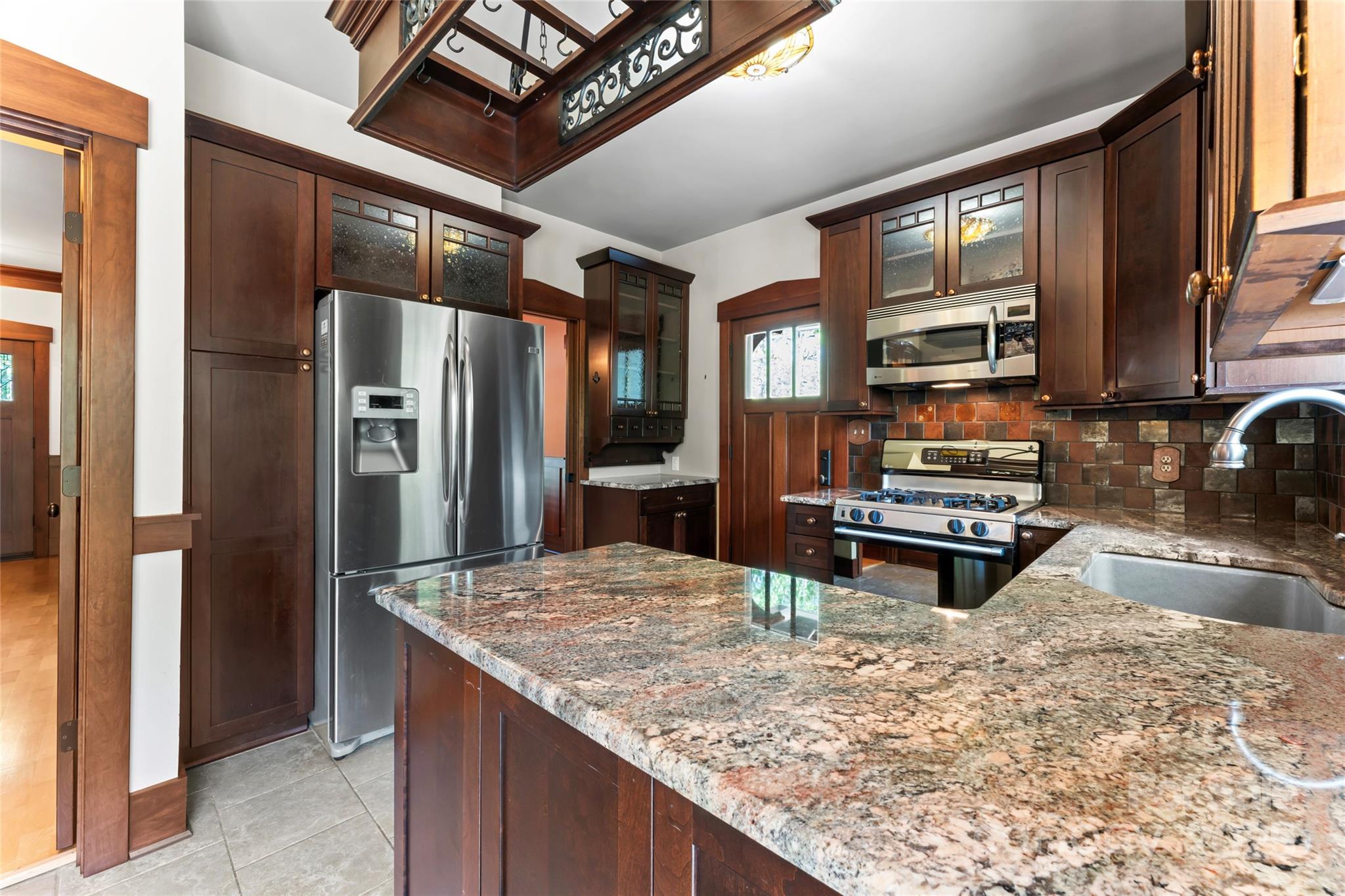 1536 Bear Mountain Road