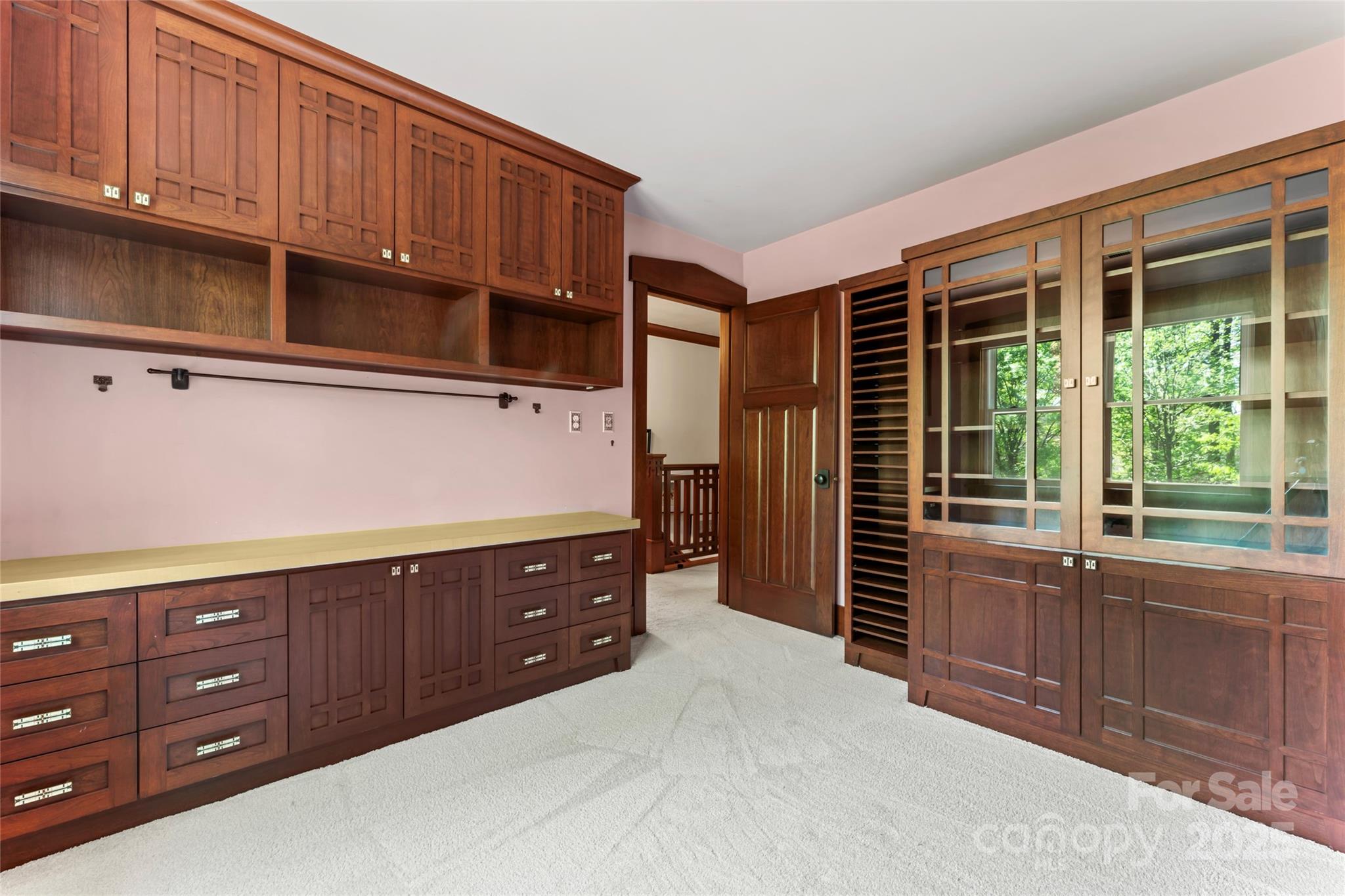 1536 Bear Mountain Road