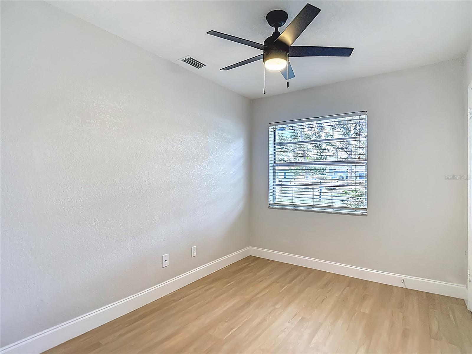 4202 W BAY VISTA AVE