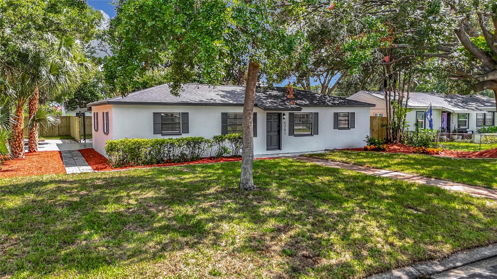 4202 W BAY VISTA AVE