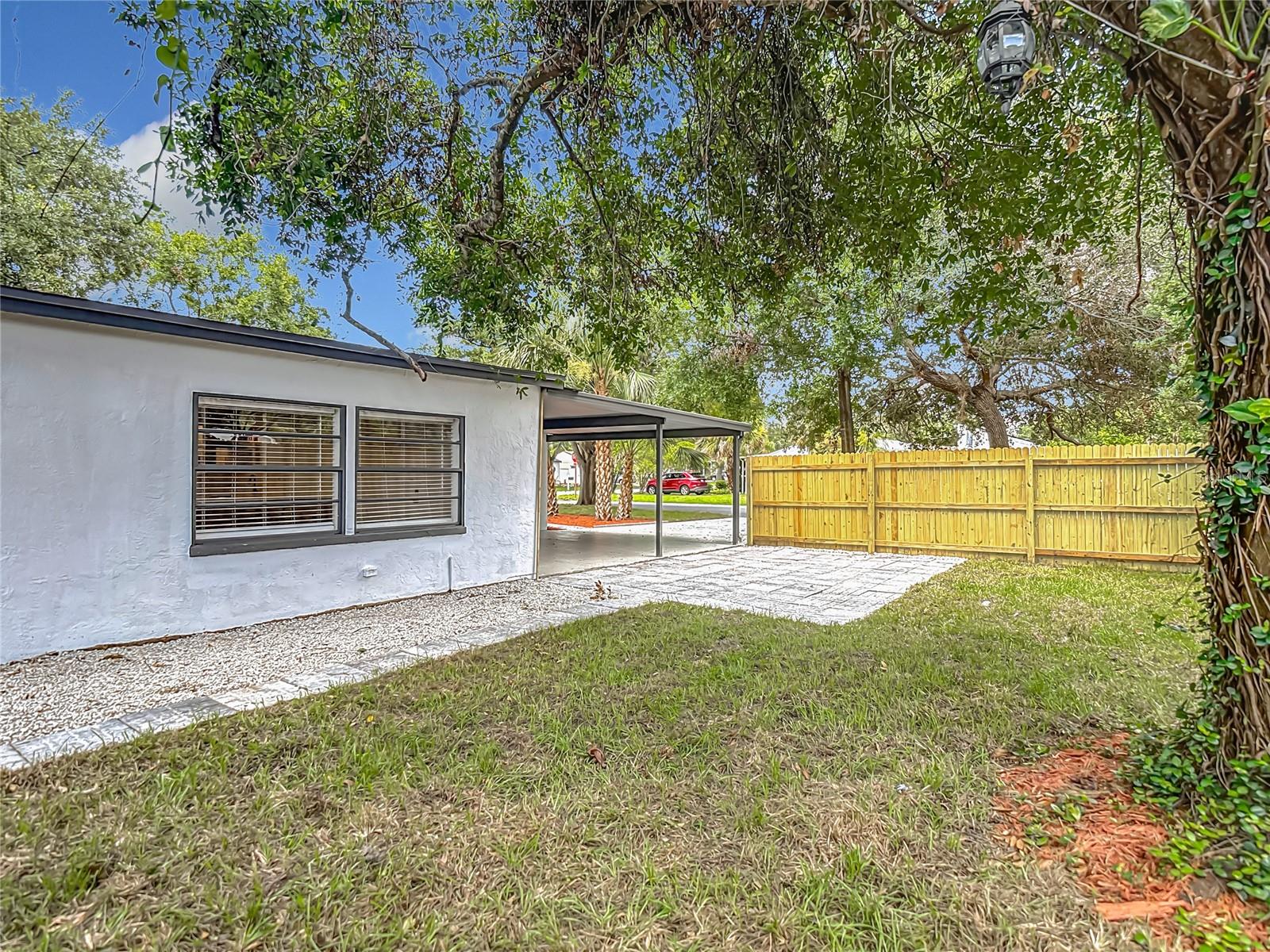 4202 W BAY VISTA AVE