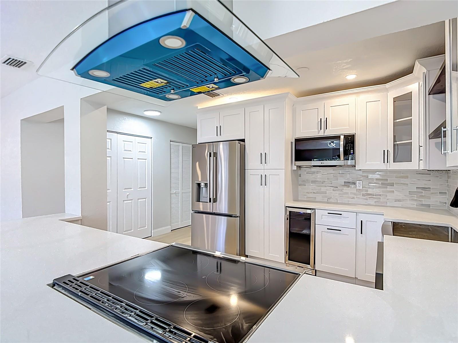 4202 W BAY VISTA AVE