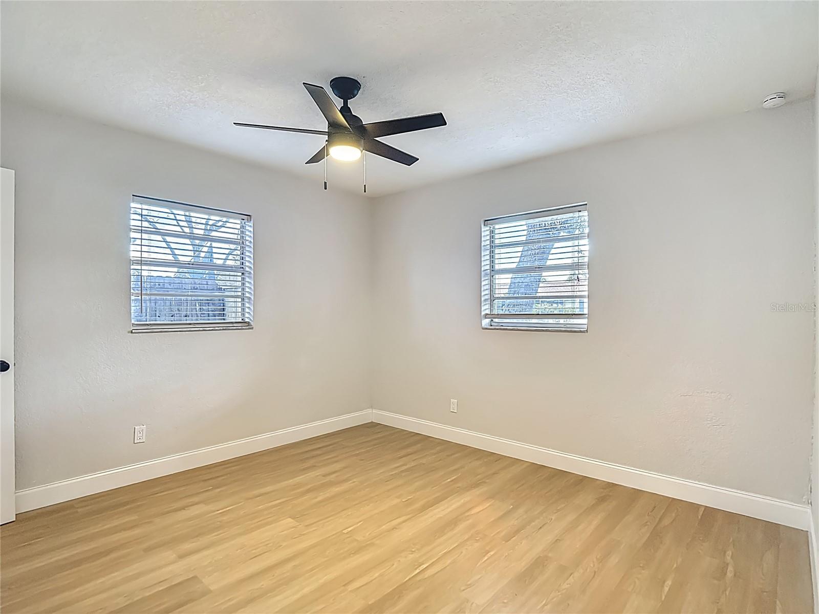 4202 W BAY VISTA AVE