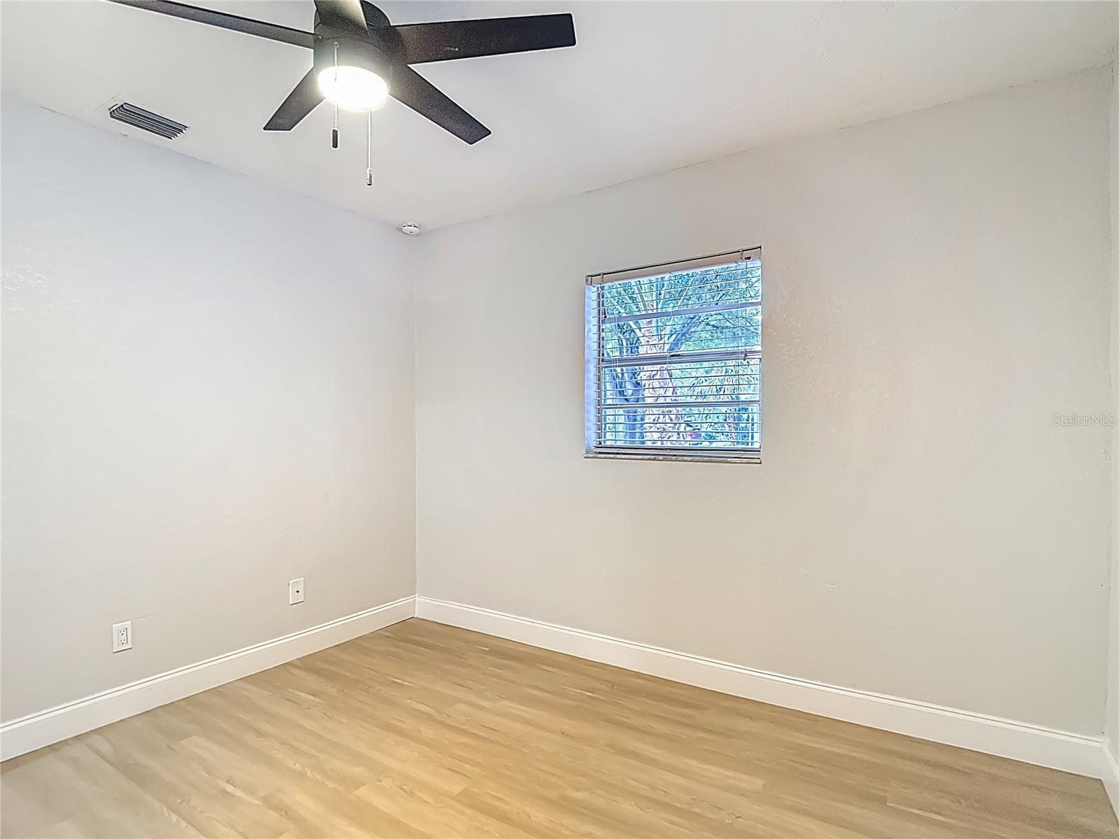 4202 W BAY VISTA AVE