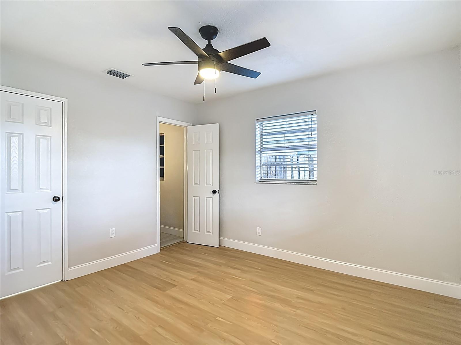 4202 W BAY VISTA AVE