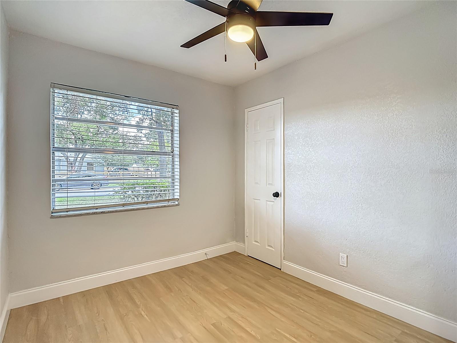 4202 W BAY VISTA AVE