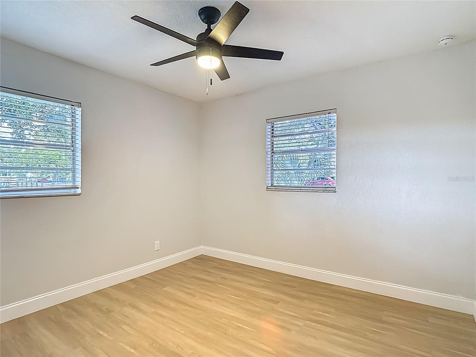 4202 W BAY VISTA AVE