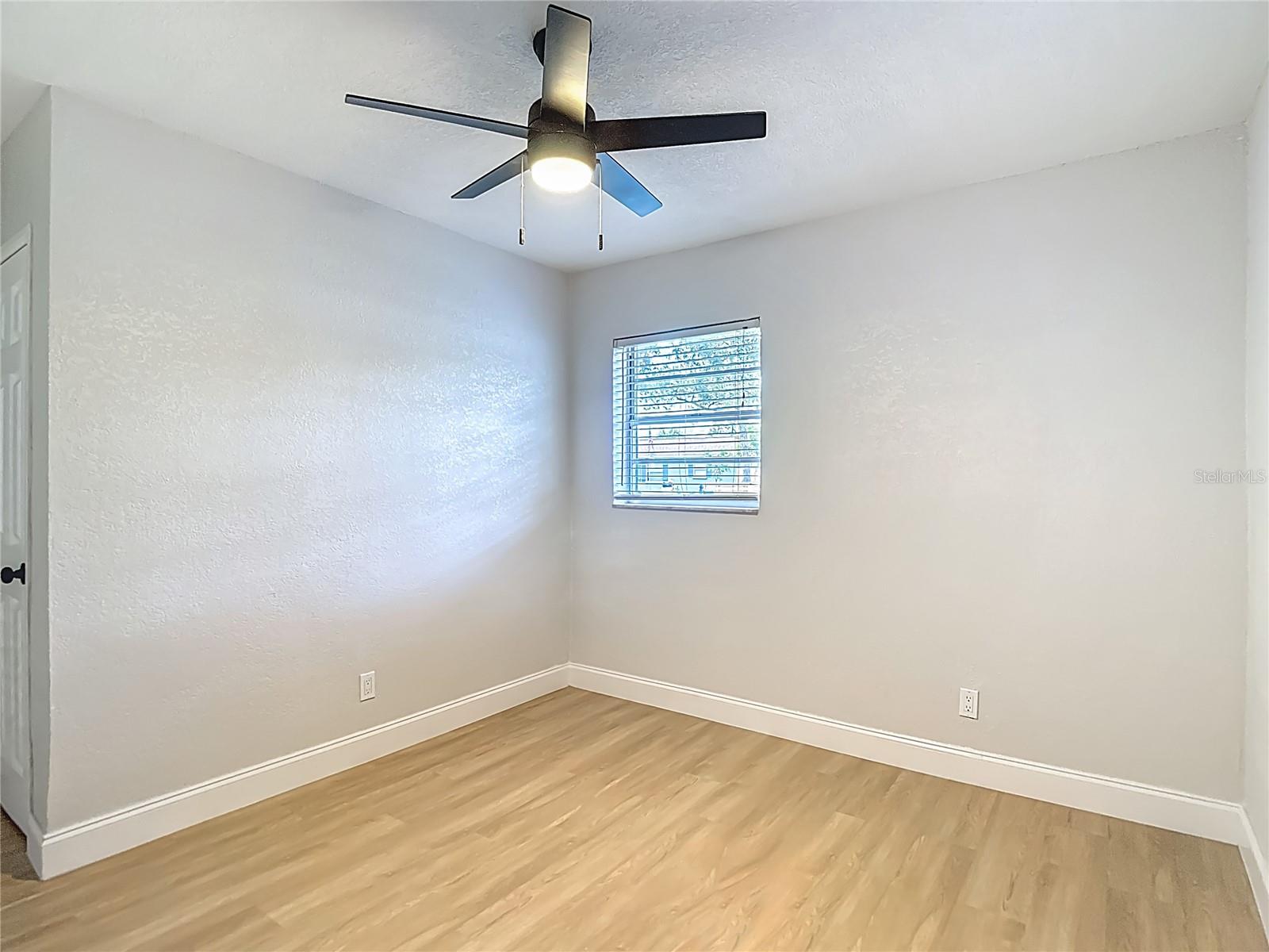 4202 W BAY VISTA AVE