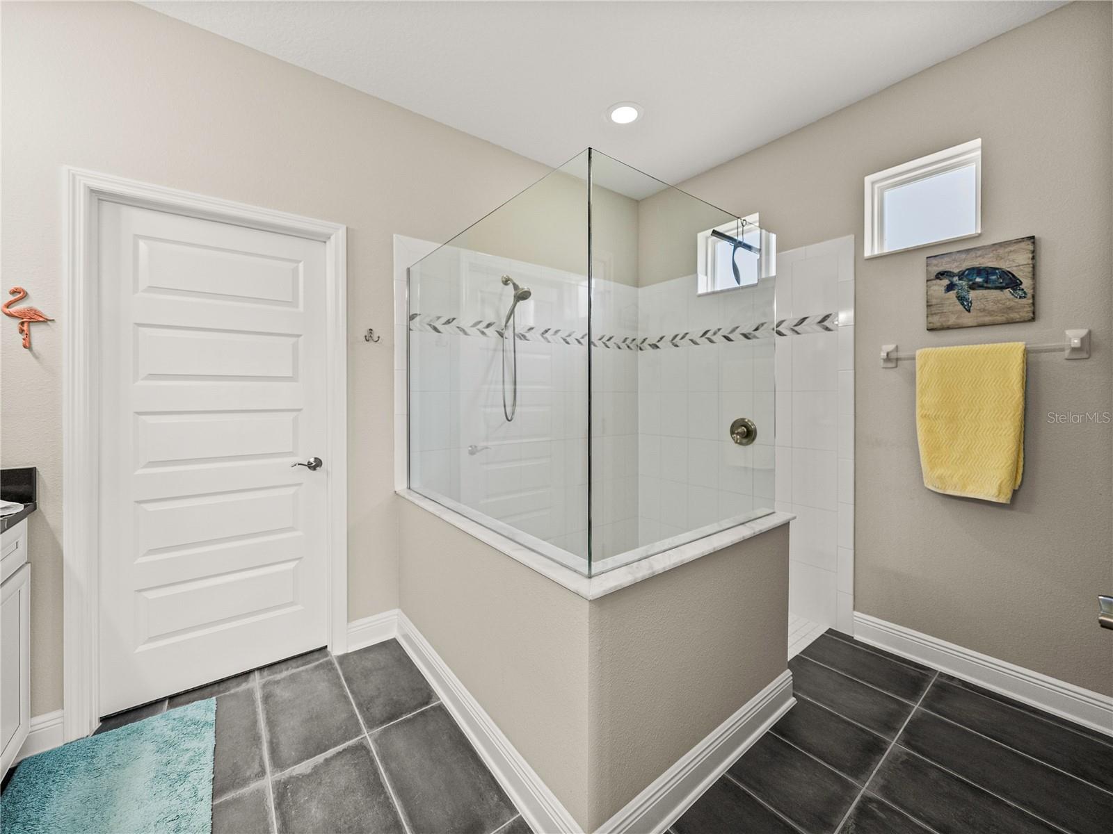 19343 HAWK VALLEY DR