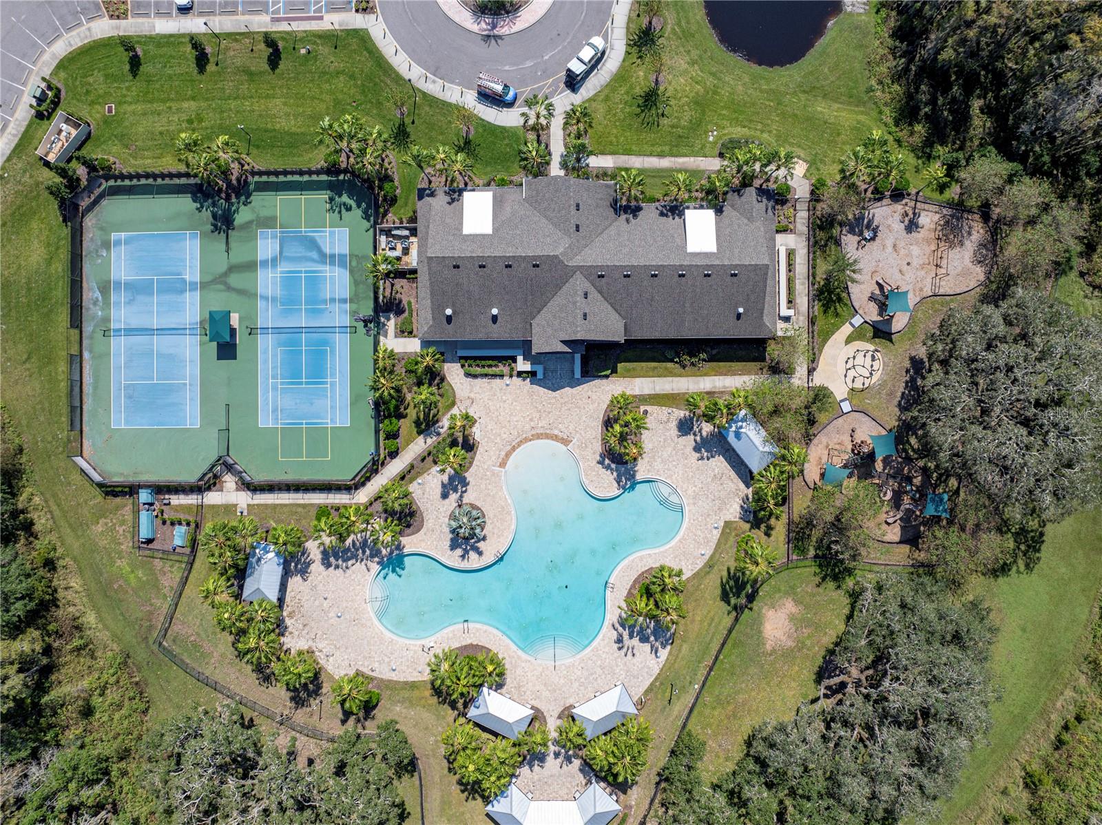 19343 HAWK VALLEY DR