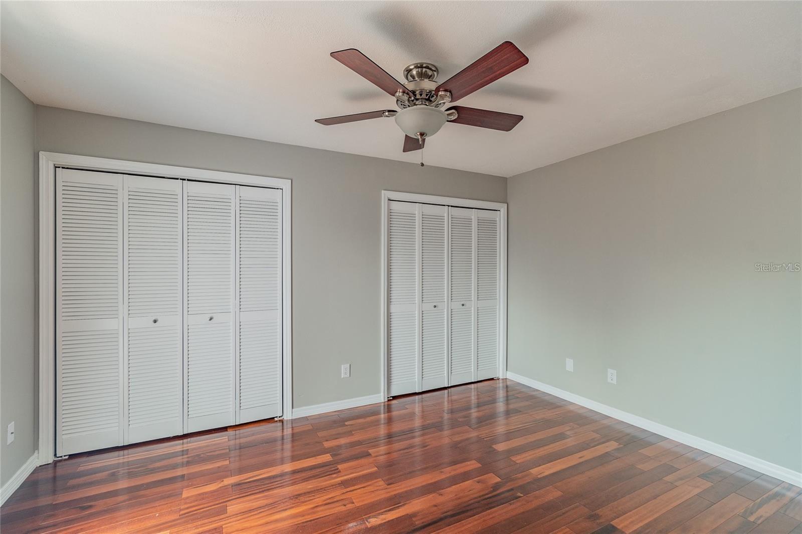 15440 E POND WOODS DR