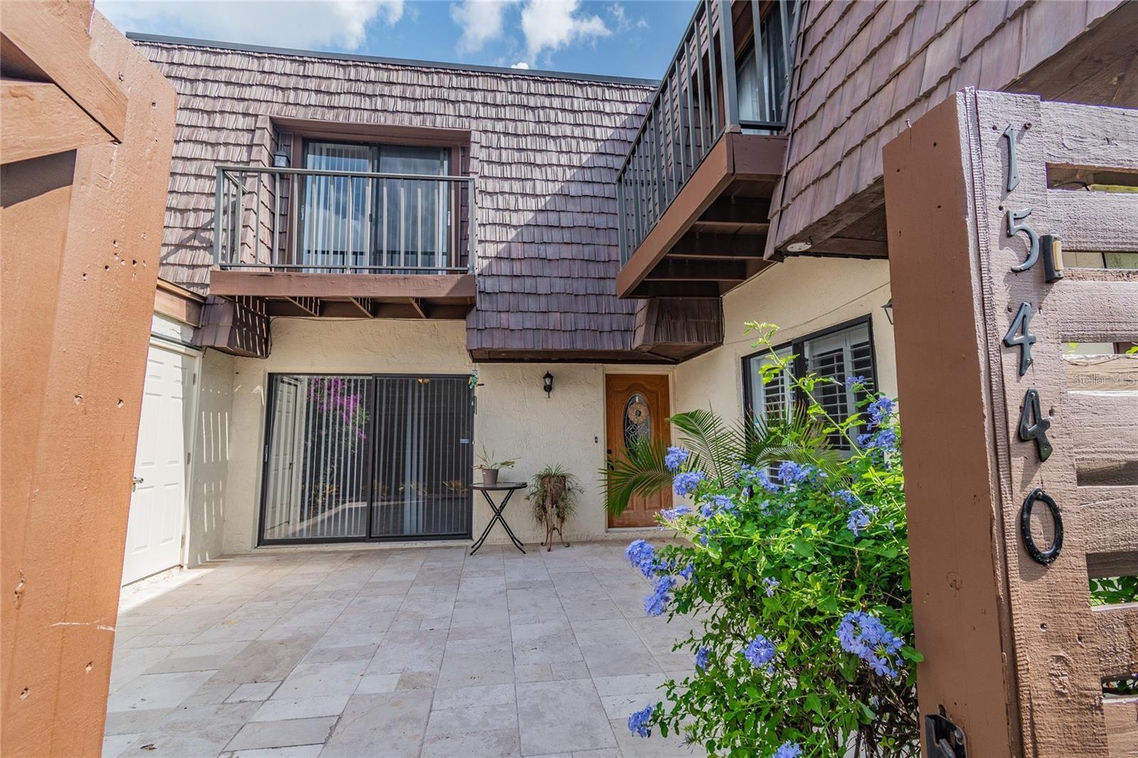 15440 E POND WOODS DR