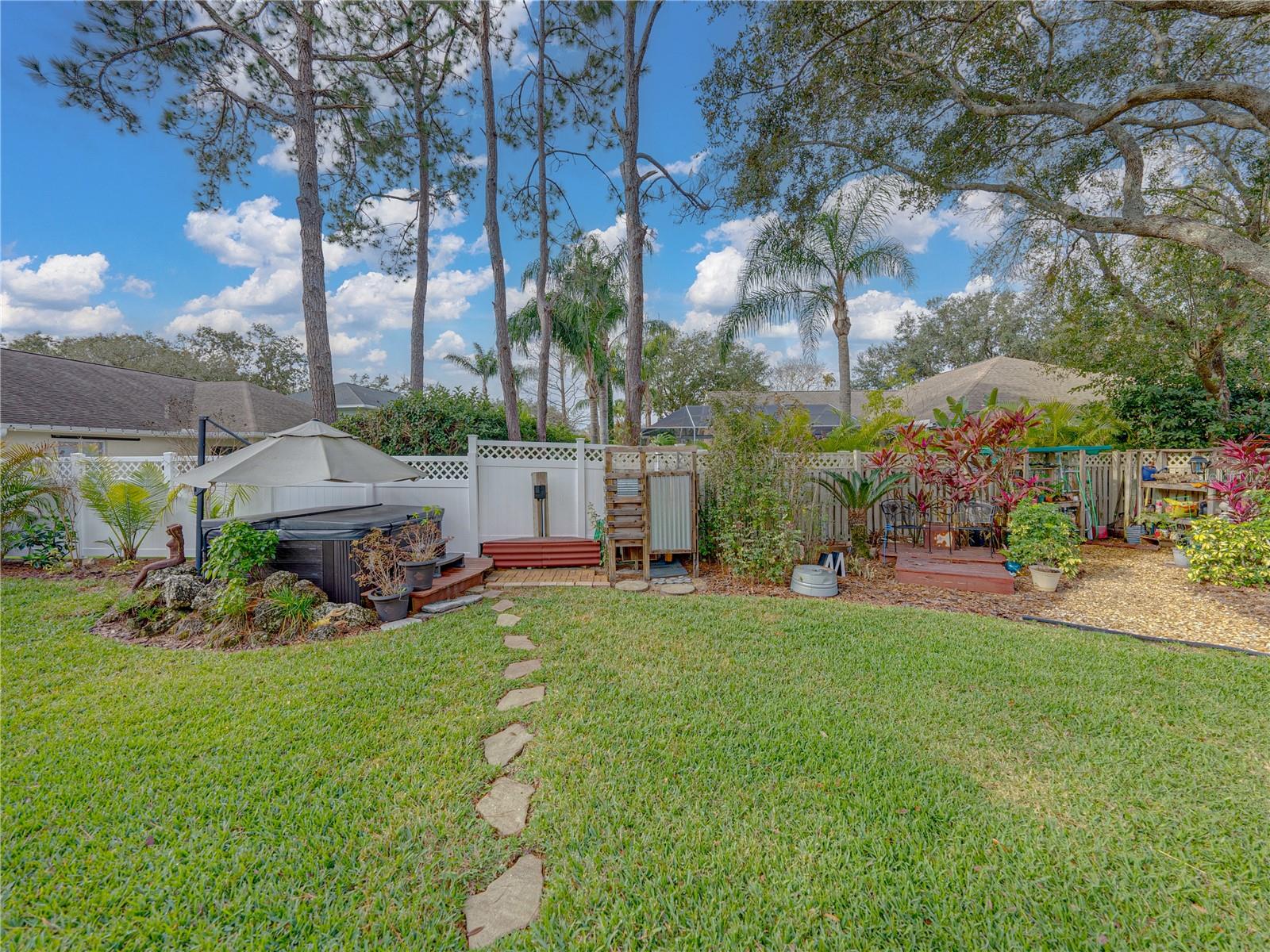 8784 ASHWORTH DR