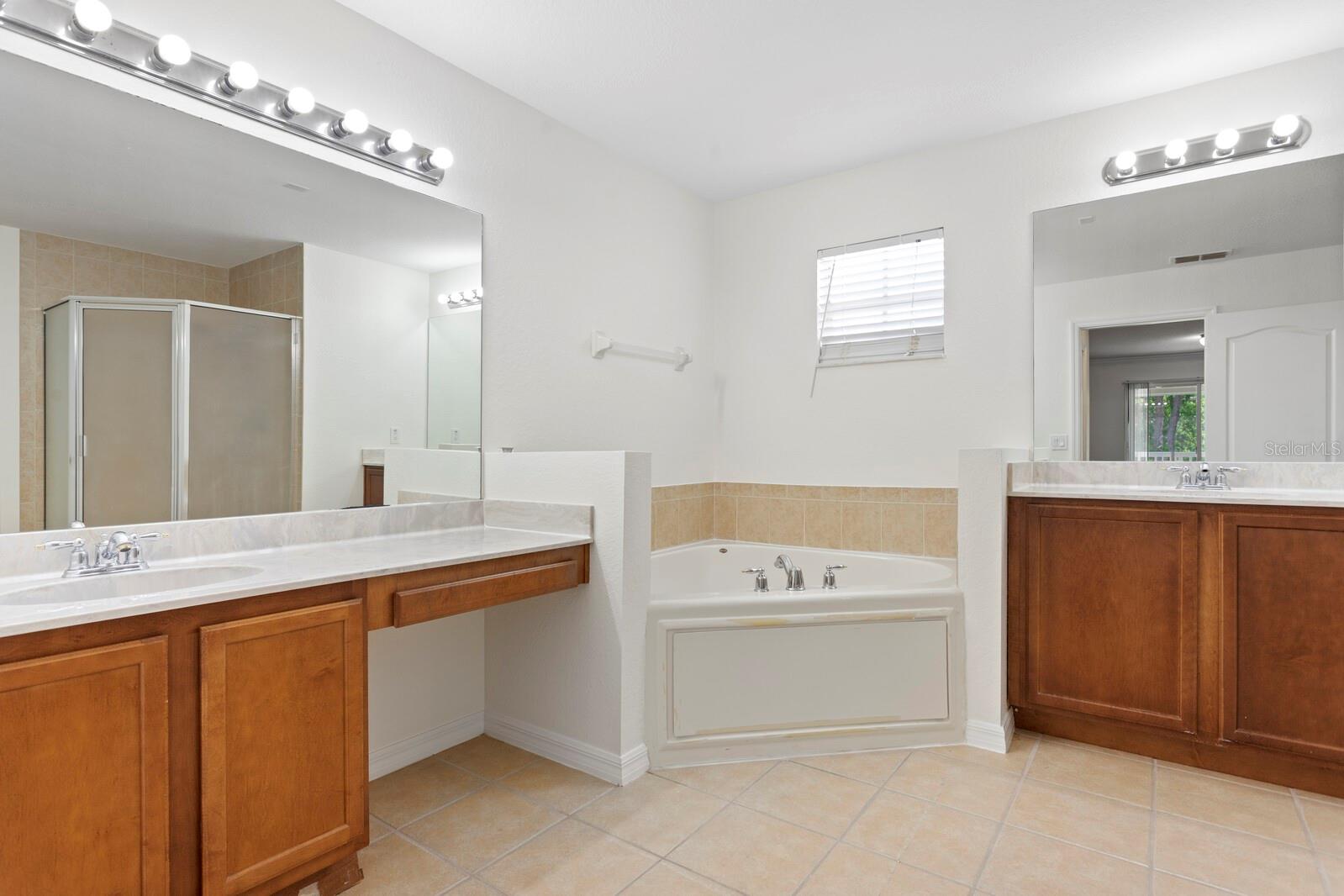 20123 BAY CEDAR AVE