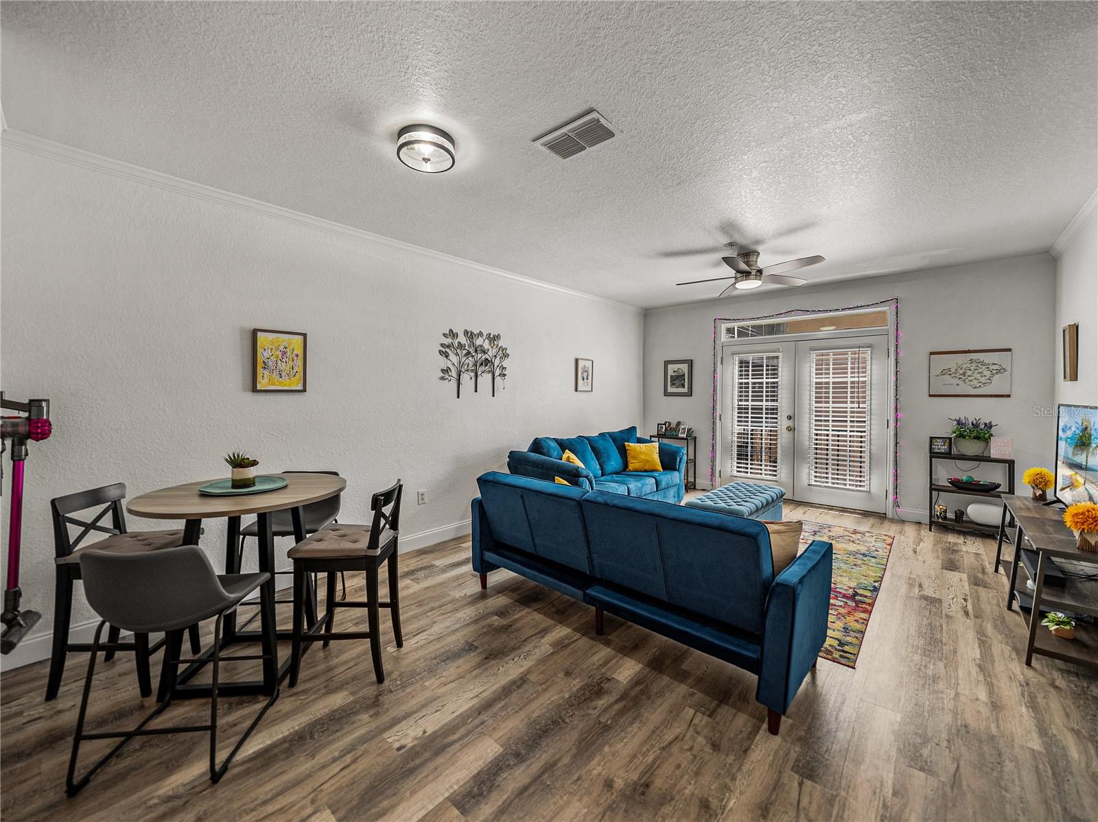 4221 W SPRUCE ST #2302