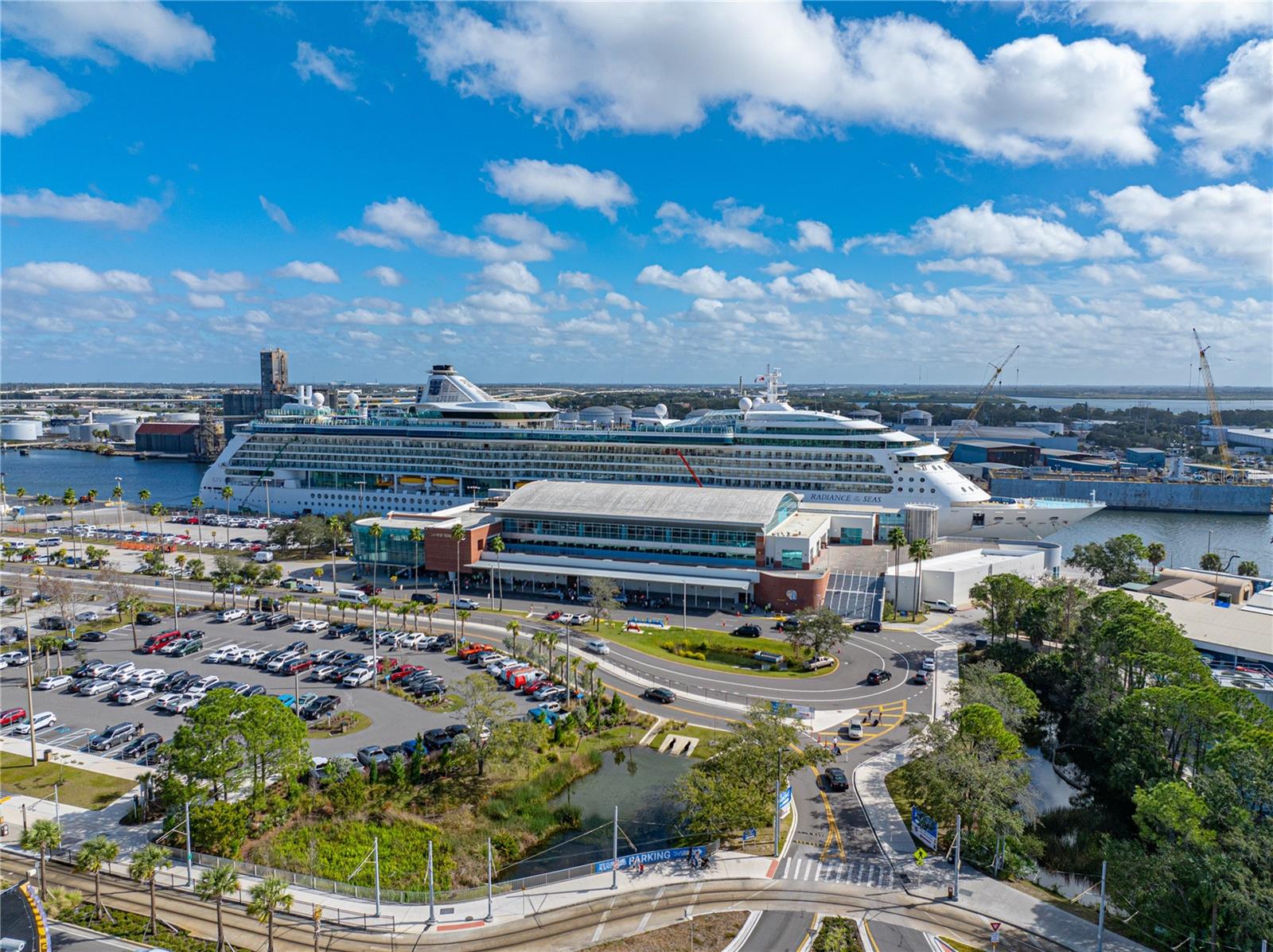 4221 W SPRUCE ST #2302