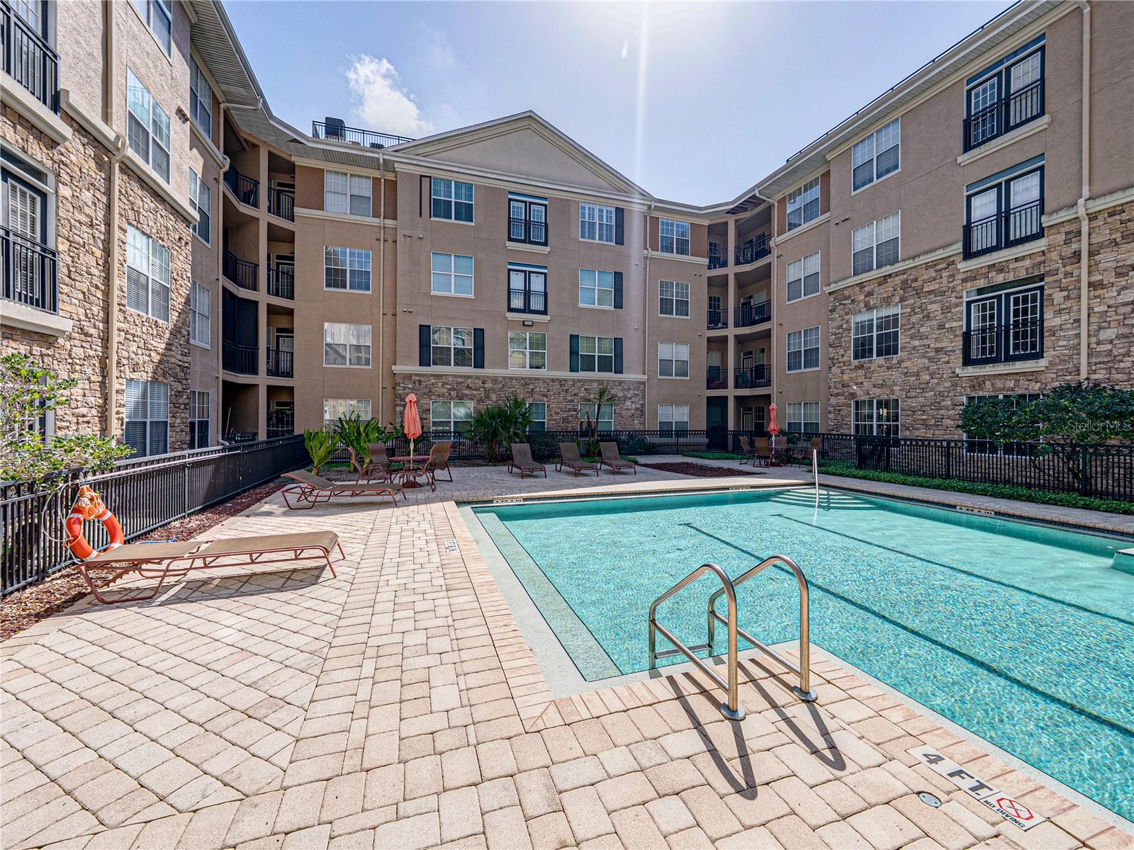 4221 W SPRUCE ST #2302