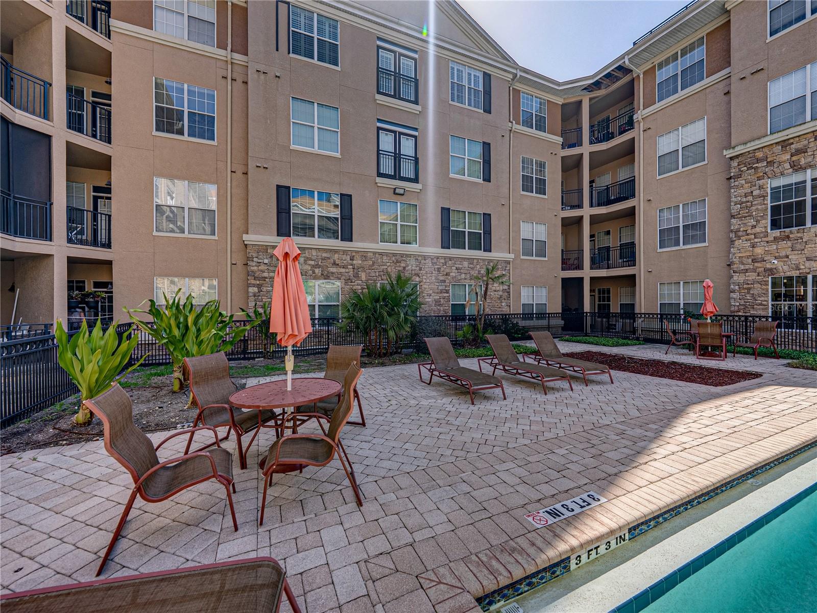 4221 W SPRUCE ST #2302