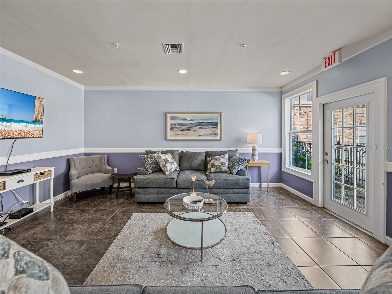 4221 W SPRUCE ST #2302